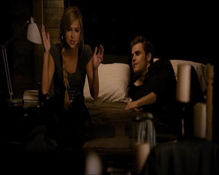 VampireDiariesWorld_dot_org-108-162Candles0089.jpg