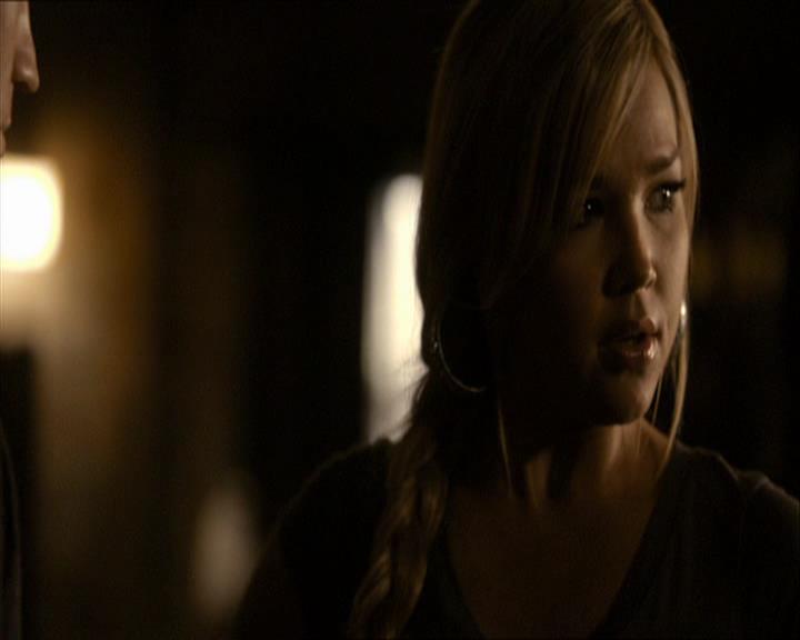 VampireDiariesWorld_dot_org-108-162Candles0131.jpg