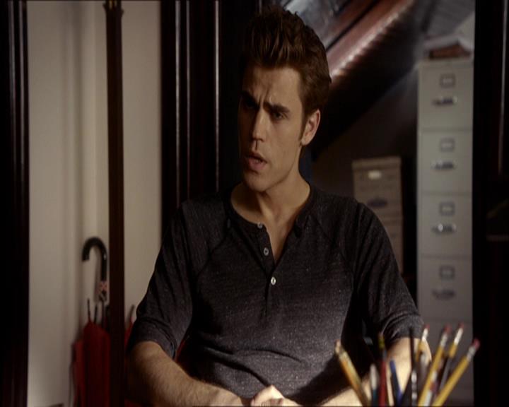 VampireDiariesWorld_dot_org-108-162Candles0185.jpg