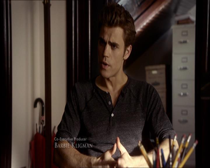 VampireDiariesWorld_dot_org-108-162Candles0186.jpg