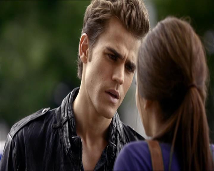 VampireDiariesWorld_dot_org-108-162Candles0271.jpg