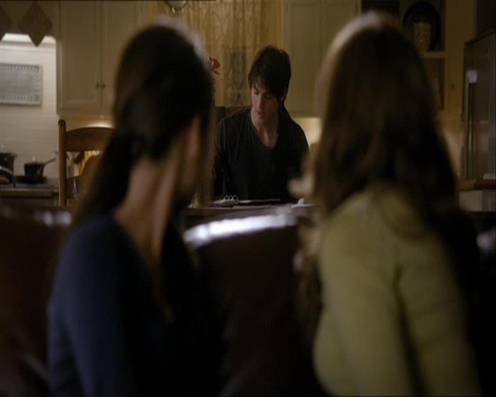 VampireDiariesWorld_dot_org-108-162Candles0409.jpg