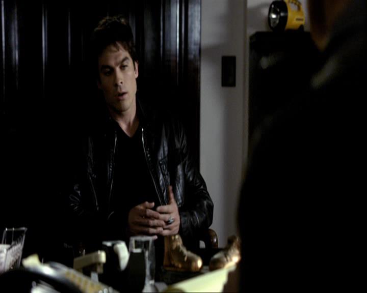 VampireDiariesWorld_dot_org-108-162Candles0465.jpg