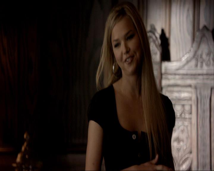 VampireDiariesWorld_dot_org-108-162Candles0793.jpg