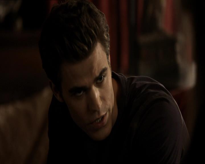 VampireDiariesWorld_dot_org-108-162Candles0806.jpg