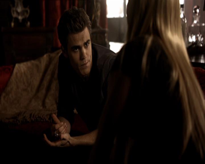 VampireDiariesWorld_dot_org-108-162Candles0810.jpg