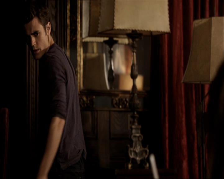 VampireDiariesWorld_dot_org-108-162Candles0828.jpg