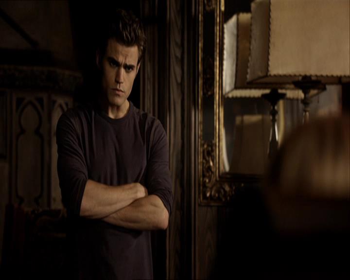 VampireDiariesWorld_dot_org-108-162Candles0835.jpg