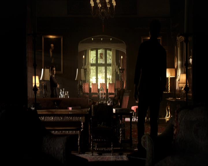 VampireDiariesWorld_dot_org-108-162Candles0857.jpg