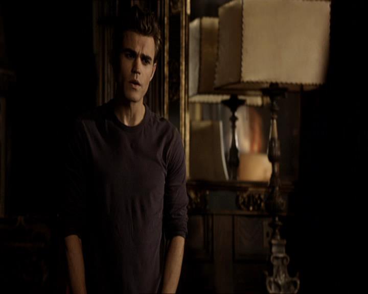 VampireDiariesWorld_dot_org-108-162Candles0865.jpg