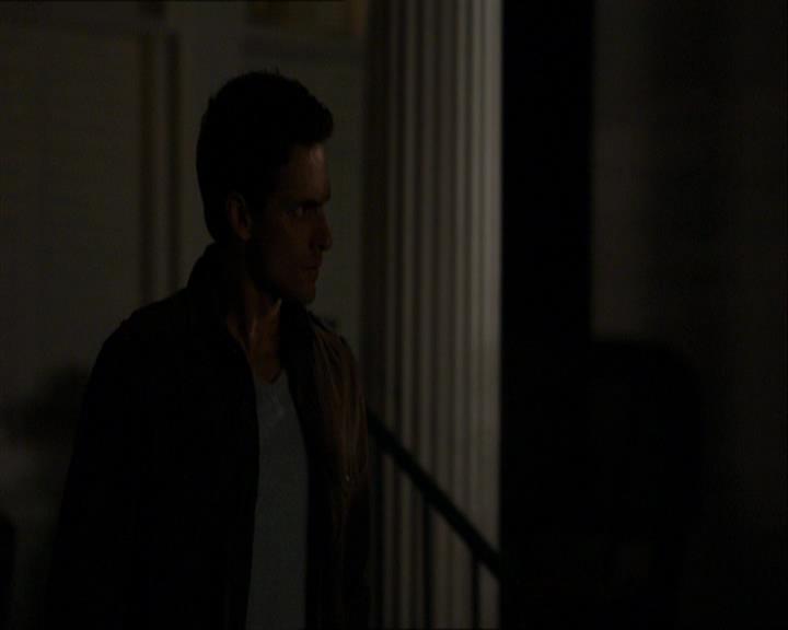 VampireDiariesWorld_dot_org-110TheTurningPoint0057.jpg