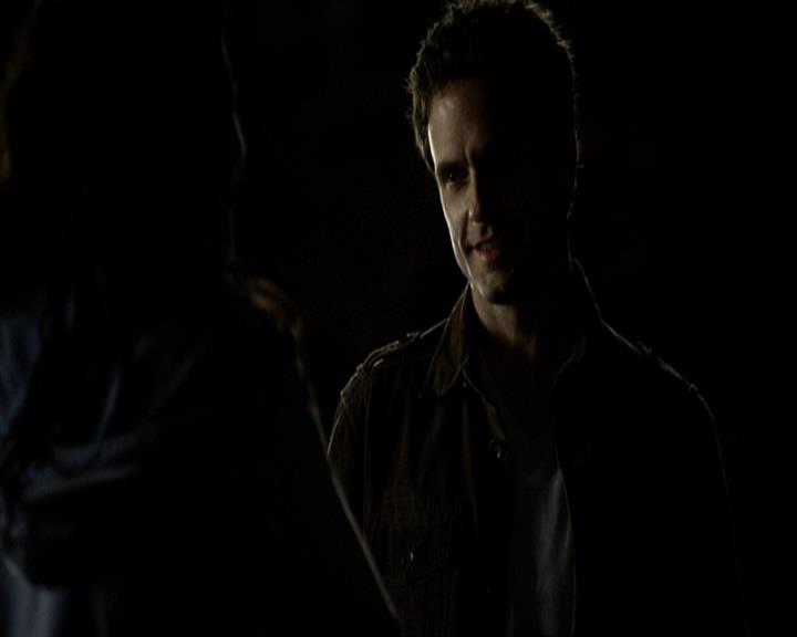 VampireDiariesWorld_dot_org-110TheTurningPoint0086.jpg