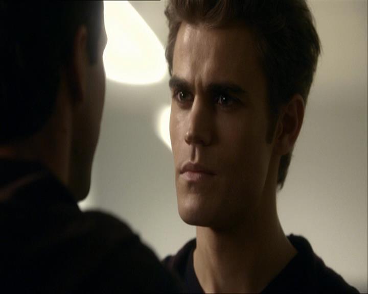 VampireDiariesWorld_dot_org-110TheTurningPoint1057.jpg