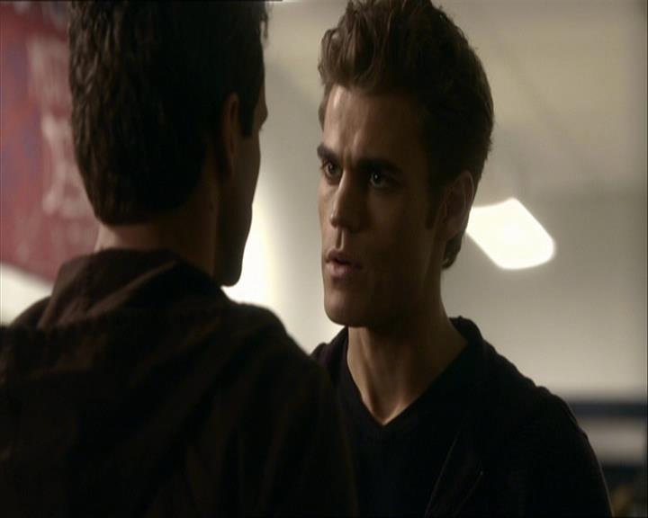 VampireDiariesWorld_dot_org-110TheTurningPoint1073.jpg