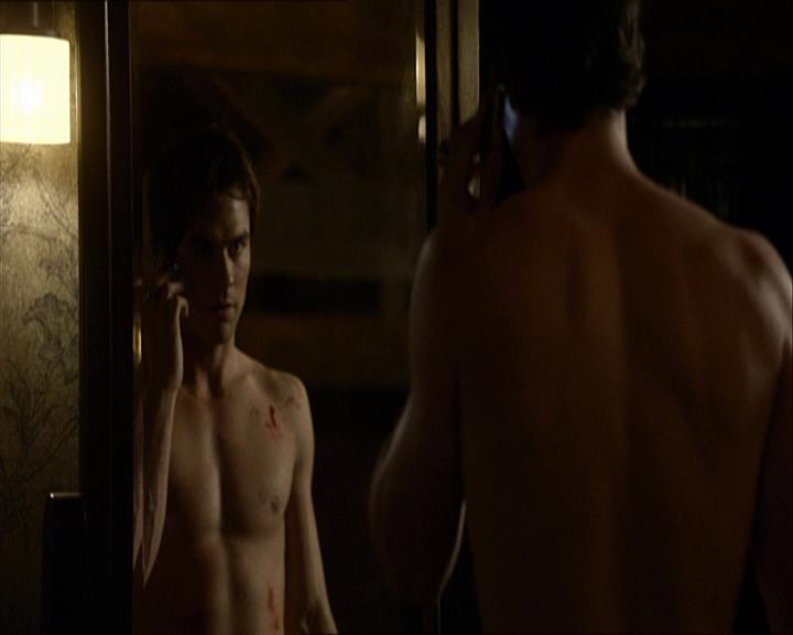 VampireDiariesWorld_dot_org-110TheTurningPoint1135.jpg