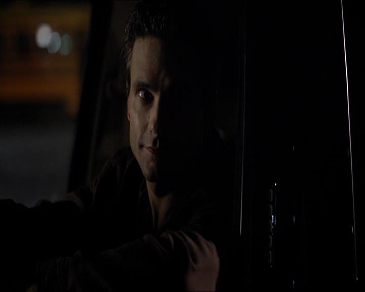 VampireDiariesWorld_dot_org-110TheTurningPoint1263.jpg