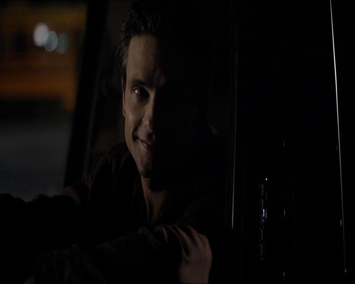 VampireDiariesWorld_dot_org-110TheTurningPoint1264.jpg