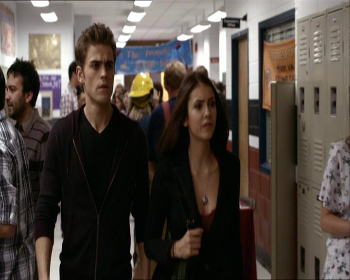 VampireDiariesWorld_dot_org-110TheTurningPoint1314.jpg