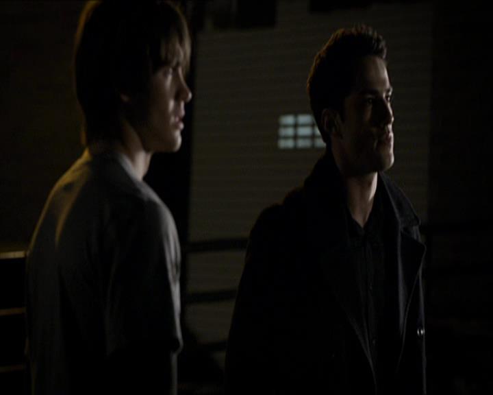 VampireDiariesWorld_dot_org-110TheTurningPoint1331.jpg