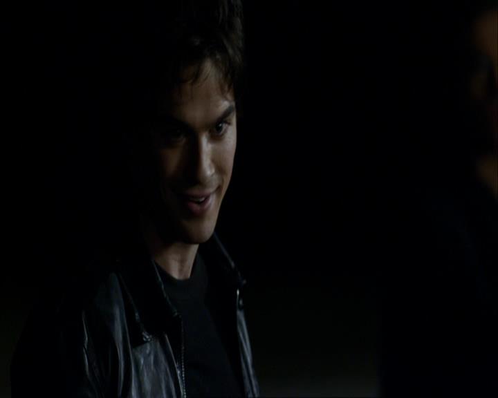 VampireDiariesWorld_dot_org-110TheTurningPoint1441.jpg