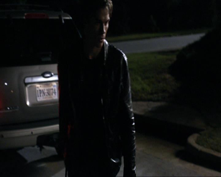 VampireDiariesWorld_dot_org-110TheTurningPoint1465.jpg