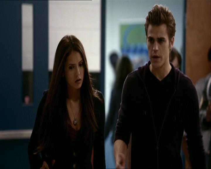 VampireDiariesWorld_dot_org-110TheTurningPoint1525.jpg