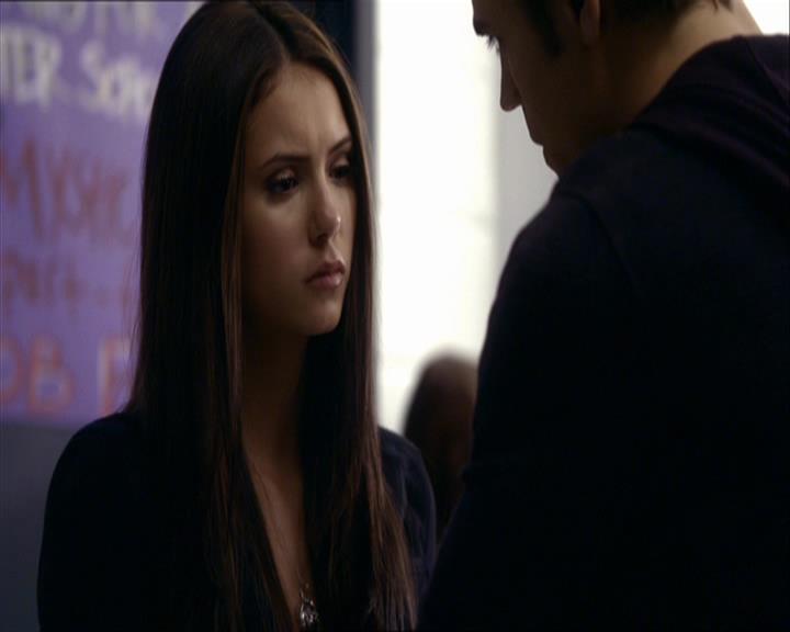 VampireDiariesWorld_dot_org-110TheTurningPoint1542.jpg