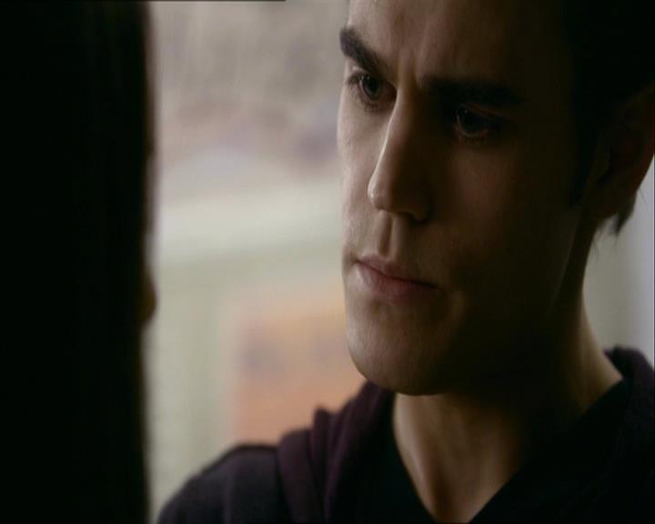 VampireDiariesWorld_dot_org-110TheTurningPoint1550.jpg