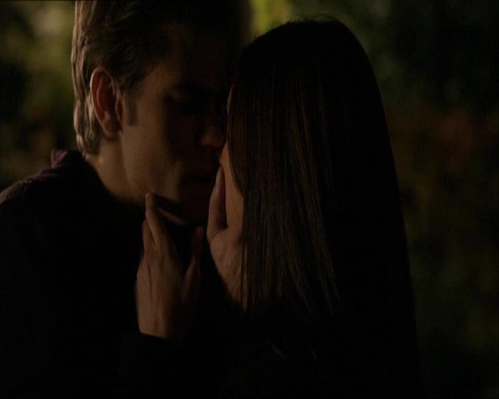 VampireDiariesWorld_dot_org-110TheTurningPoint1726.jpg