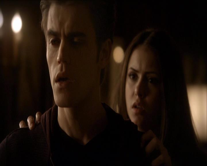 VampireDiariesWorld_dot_org-110TheTurningPoint1753.jpg