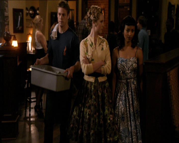 VampireDiariesWorld_dot_org-112Unpleasantville1249.jpg