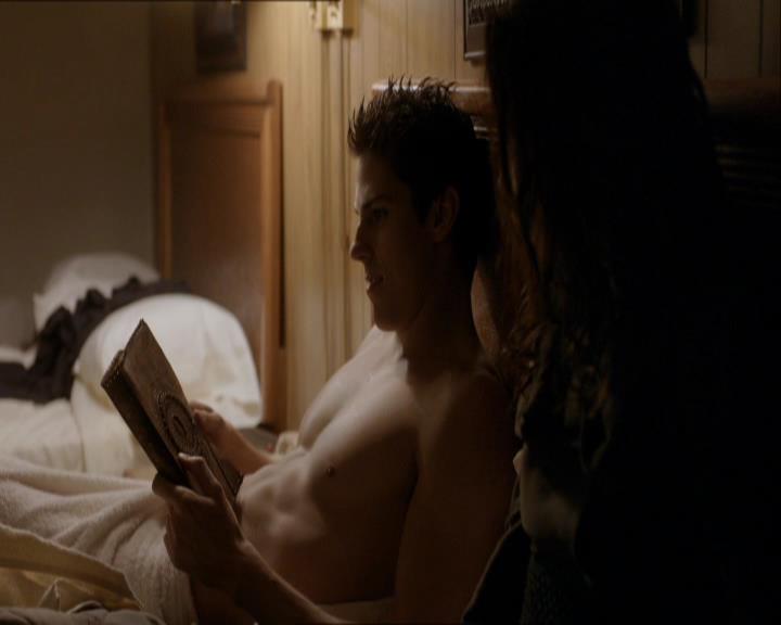 VampireDiariesWorld_dot_org-113ChildrenOfTheDamned0383.jpg