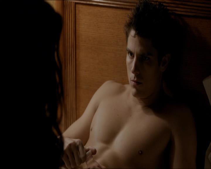 VampireDiariesWorld_dot_org-113ChildrenOfTheDamned0405.jpg