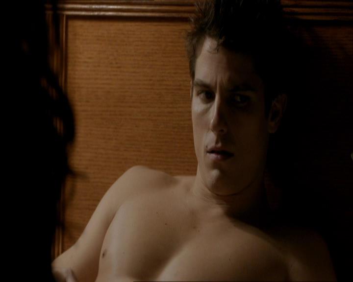 VampireDiariesWorld_dot_org-113ChildrenOfTheDamned0429.jpg