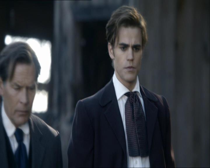 VampireDiariesWorld_dot_org-113ChildrenOfTheDamned0841.jpg