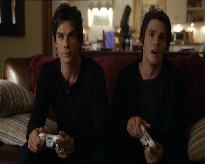 VampireDiariesWorld_dot_org-113ChildrenOfTheDamned1160.jpg