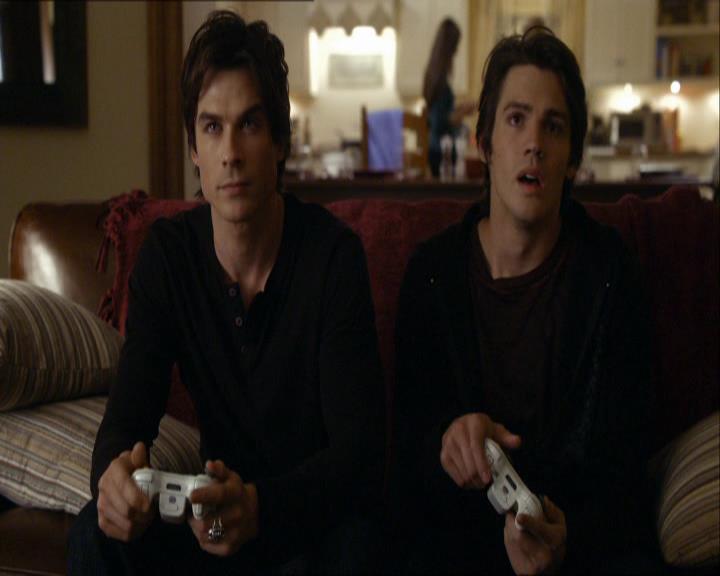 VampireDiariesWorld_dot_org-113ChildrenOfTheDamned1162.jpg