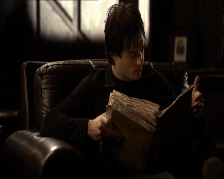 VampireDiariesWorld_dot_org-114FoolMeOnce0131.jpg