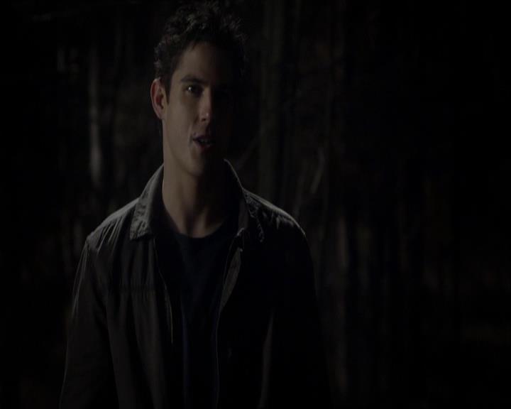 VampireDiariesWorld_dot_org-114FoolMeOnce1528.jpg