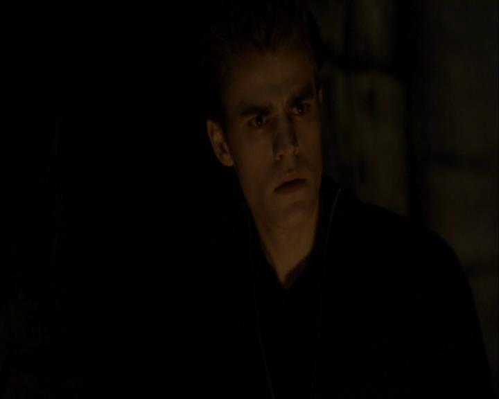 VampireDiariesWorld_dot_org-114FoolMeOnce1618.jpg