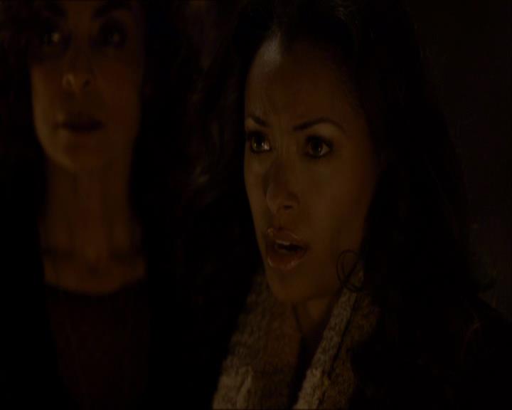 VampireDiariesWorld_dot_org-114FoolMeOnce1766.jpg