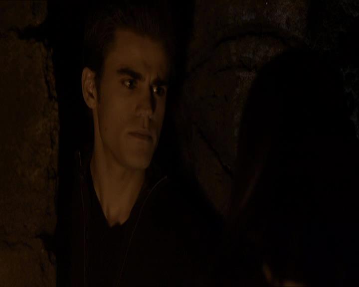 VampireDiariesWorld_dot_org-114FoolMeOnce1782.jpg