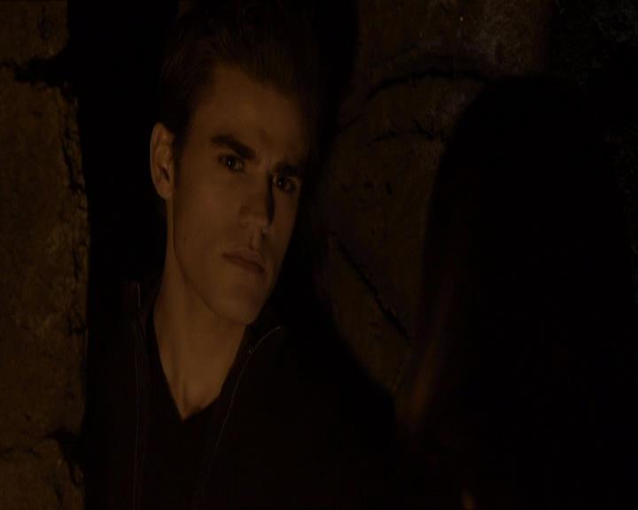 VampireDiariesWorld_dot_org-114FoolMeOnce1787.jpg