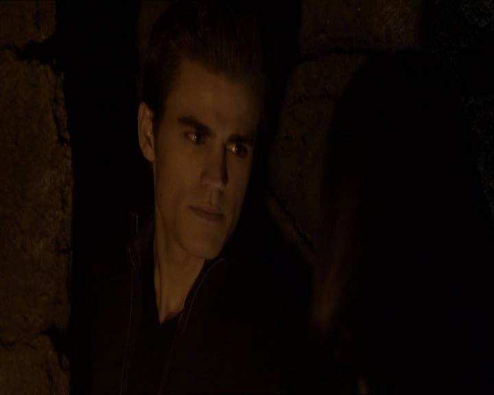 VampireDiariesWorld_dot_org-114FoolMeOnce1789.jpg