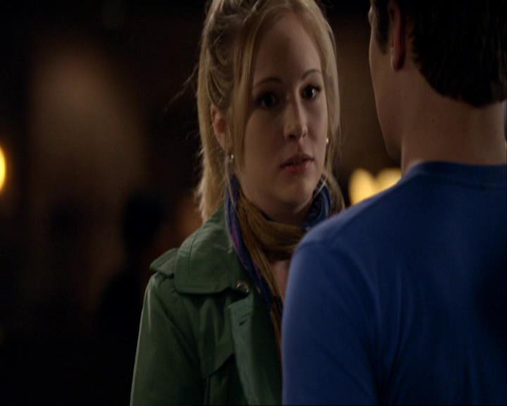 VampireDiariesWorld_dot_org-117LetTheRightOneIn0381.jpg