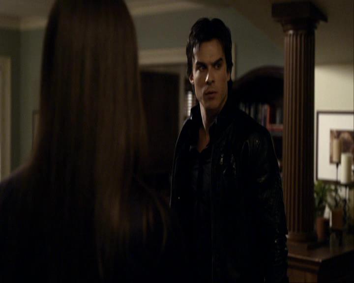 VampireDiariesWorld_dot_org-117LetTheRightOneIn0463.jpg