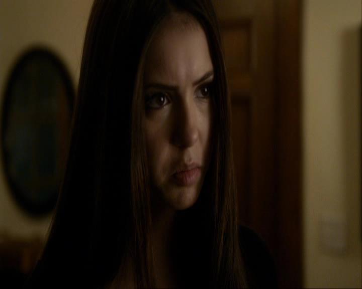 VampireDiariesWorld_dot_org-117LetTheRightOneIn0471.jpg