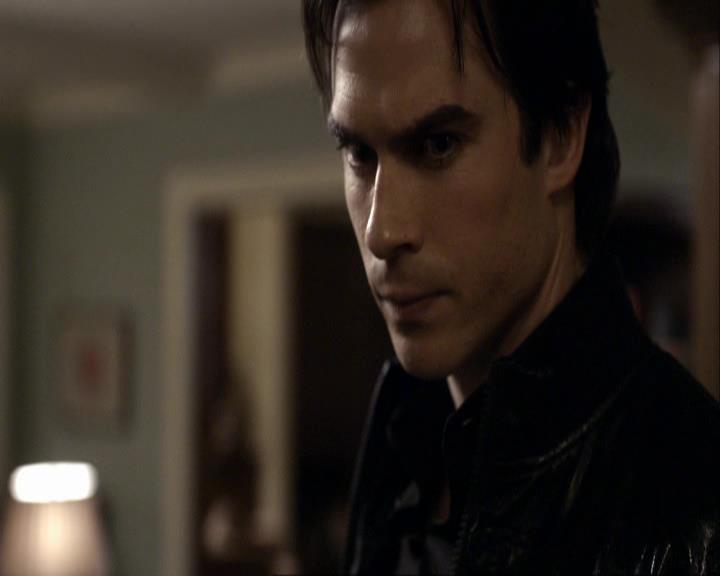 VampireDiariesWorld_dot_org-117LetTheRightOneIn0474.jpg