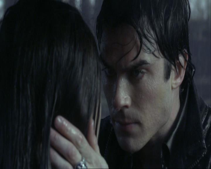 VampireDiariesWorld_dot_org-117LetTheRightOneIn0571.jpg