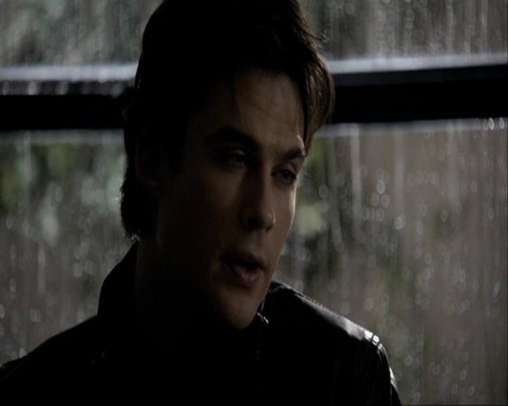 VampireDiariesWorld_dot_org-117LetTheRightOneIn0683.jpg